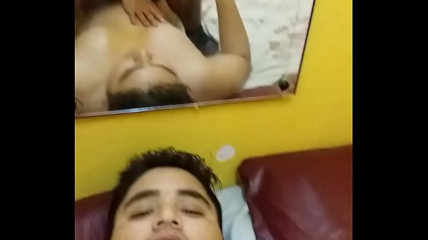 Con el gordito de claro
