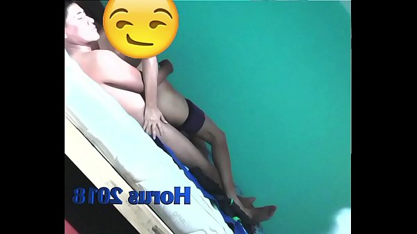 Follando en la cama