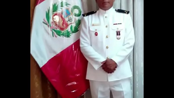 Maduro peruano gay policia HENRY CASTRO LÓPEZ