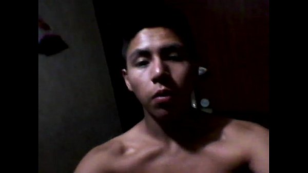 Chibolo me enseña su pene