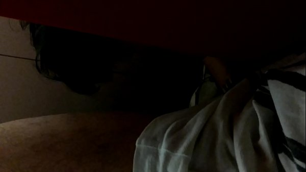 Me la chupan en baño de oeshle