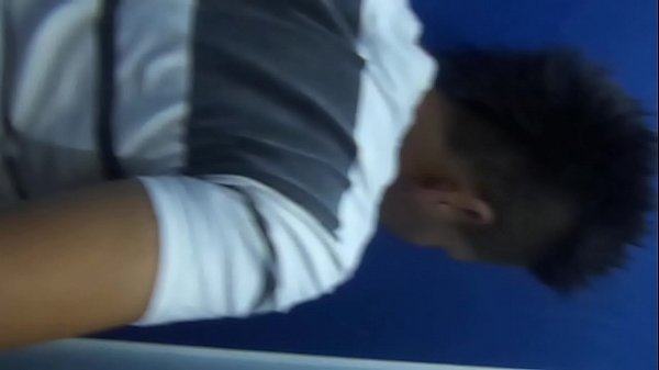 wachiturro se la come toda en cabina habich.MP4
