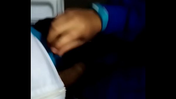 Spy baño público callao 3/3: mamada y corrida de veneco