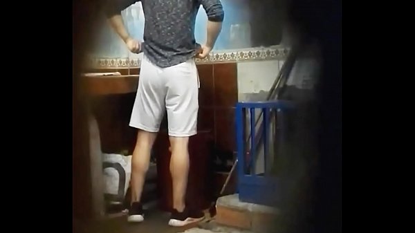 DELICIOSO MACHO HETERO POR FIN SE DEJA VER LA VERGA DESPUES DE VARIOS INTENTOS!!!