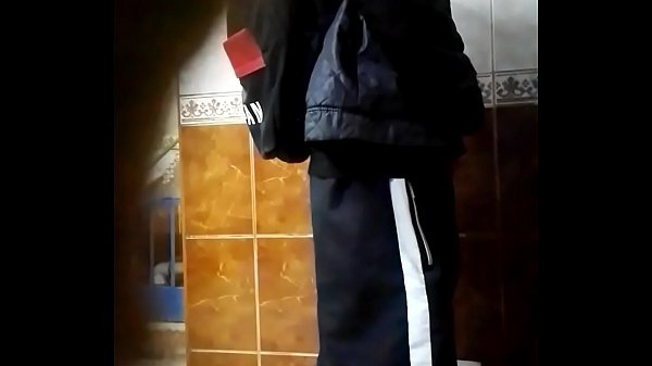 Guapo chibolo con buena verga