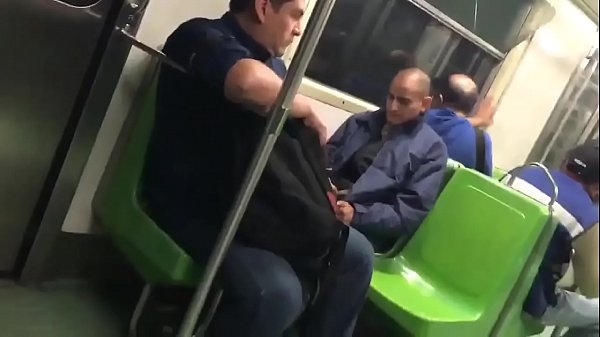 LFD: Maduro se la jala a pelon en el metro [TW]