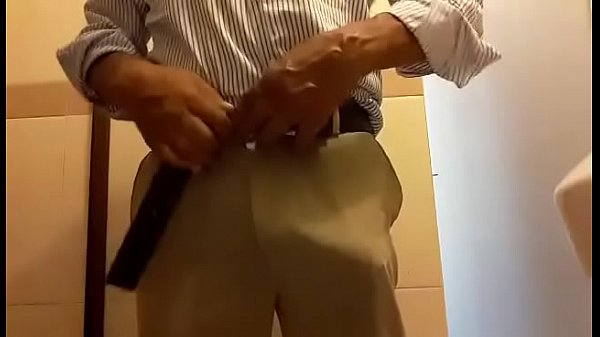 Maduro me enseña la verga
