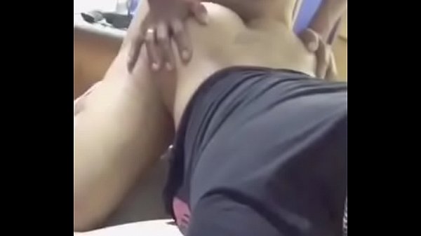 Me culea en su cuarto de su mujer