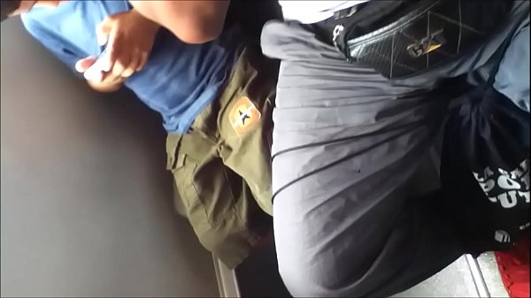 buen bulto de tio cholo en metropolitano de lima
