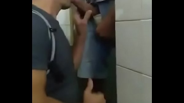 sex en el baño