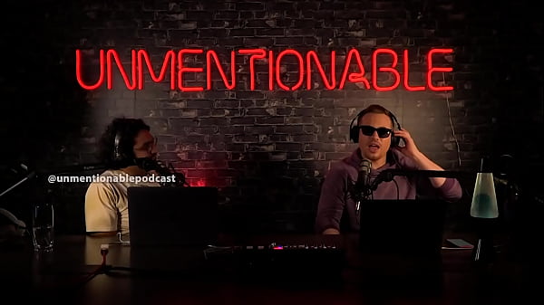 Gay Podcaster EATS PUSSY For His Patreon
