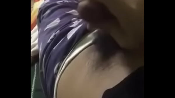 Jairo Aguirre me gime en ingles cuando se pajea